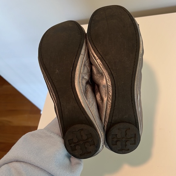 Tory Burch 7 - Picture 4 of 6